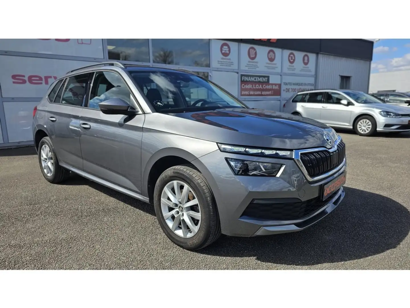 Skoda Kamiq AMBITION 1.0 TSI 110cv DSG7 Prix affiché HORS TAXE Gris - 2