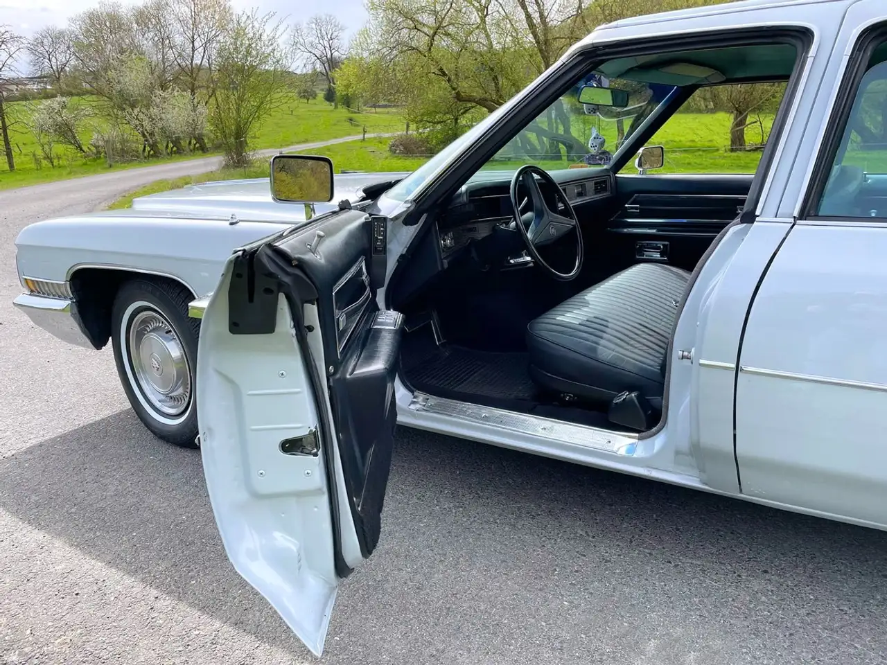 Cadillac Fleetwood 75 Sedan, foto 11