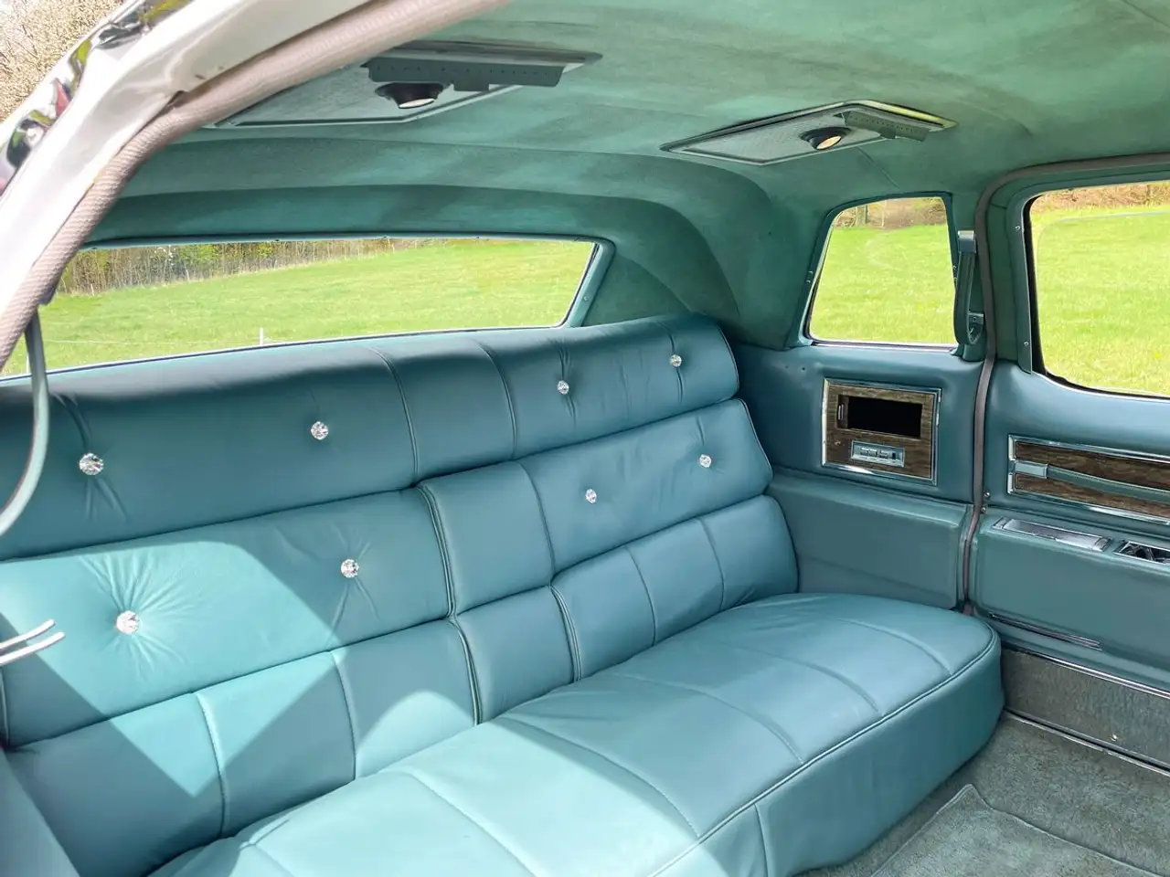 Cadillac Fleetwood 75 Sedan, foto 9