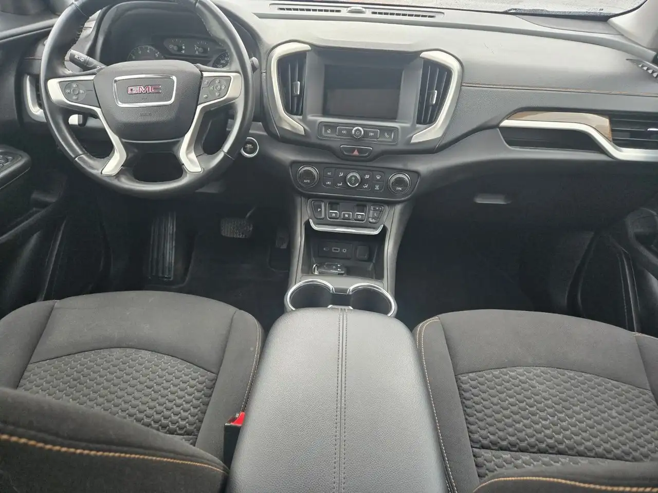 GMC Terrain снимка GMC Terrain