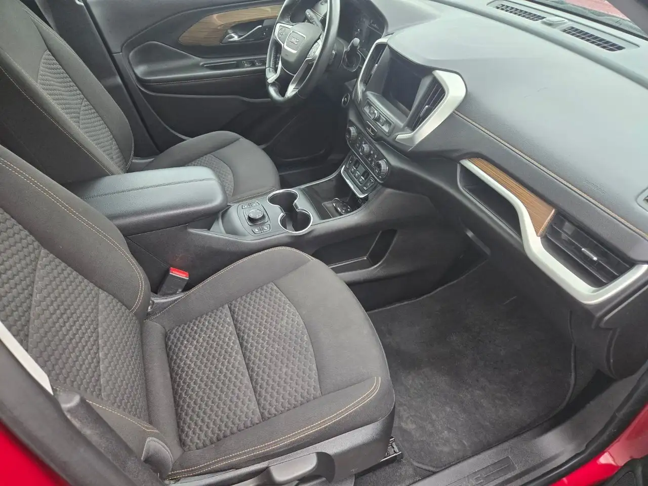 GMC Terrain снимка GMC Terrain
