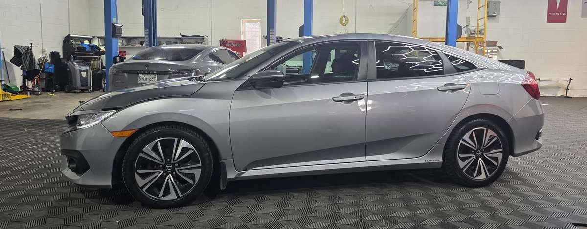 2017 Honda Civic EX-T Sedan CVT — снимка 1