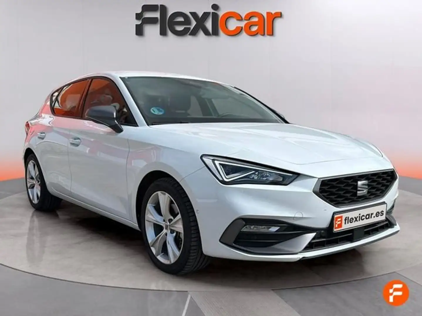 SEAT Leon 1.0 eTSI 81kW DSG-7 S&S FR XL ECO Blanc - 2