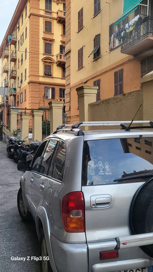 Toyota RAV 4 RAV4 5p 2.0 d-4d 16v Argento - 1