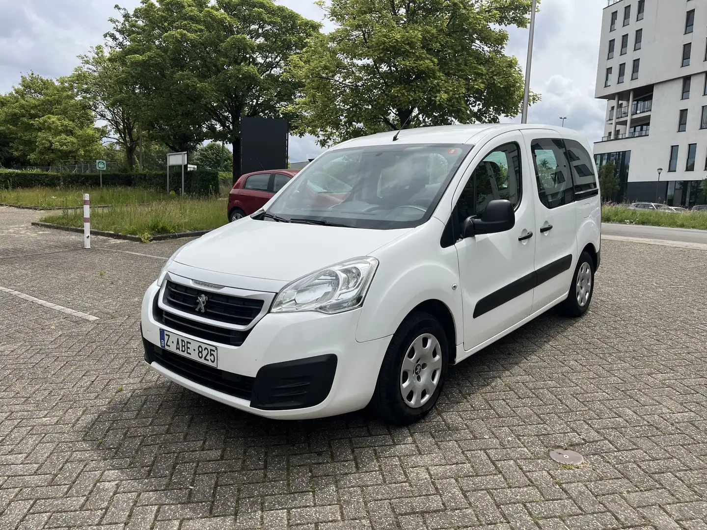 Peugeot Partner Tepee 1.6 BlueHDi Active Blanc - 1