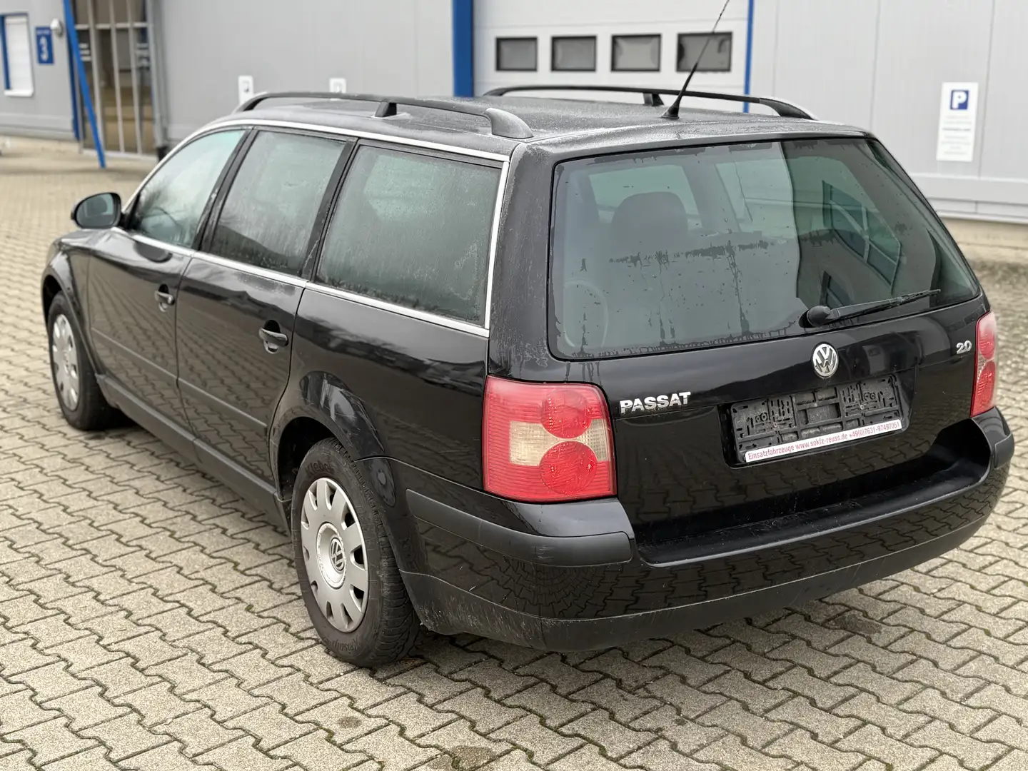 Volkswagen Passat Variant Comfortline Family Negro - 2