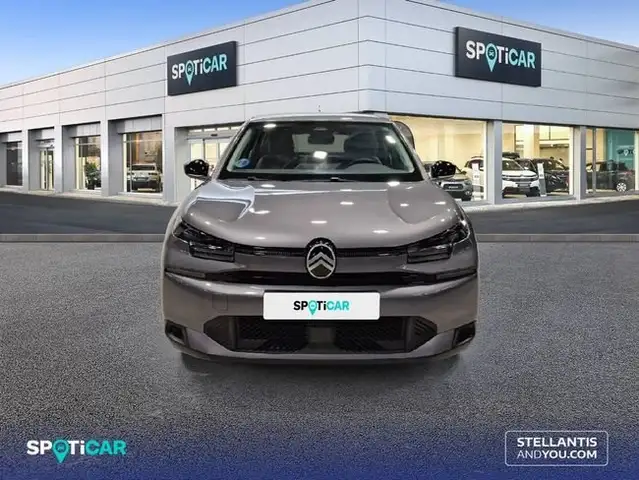 Citroen C4 view 2
