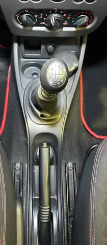 Dacia Duster view 7