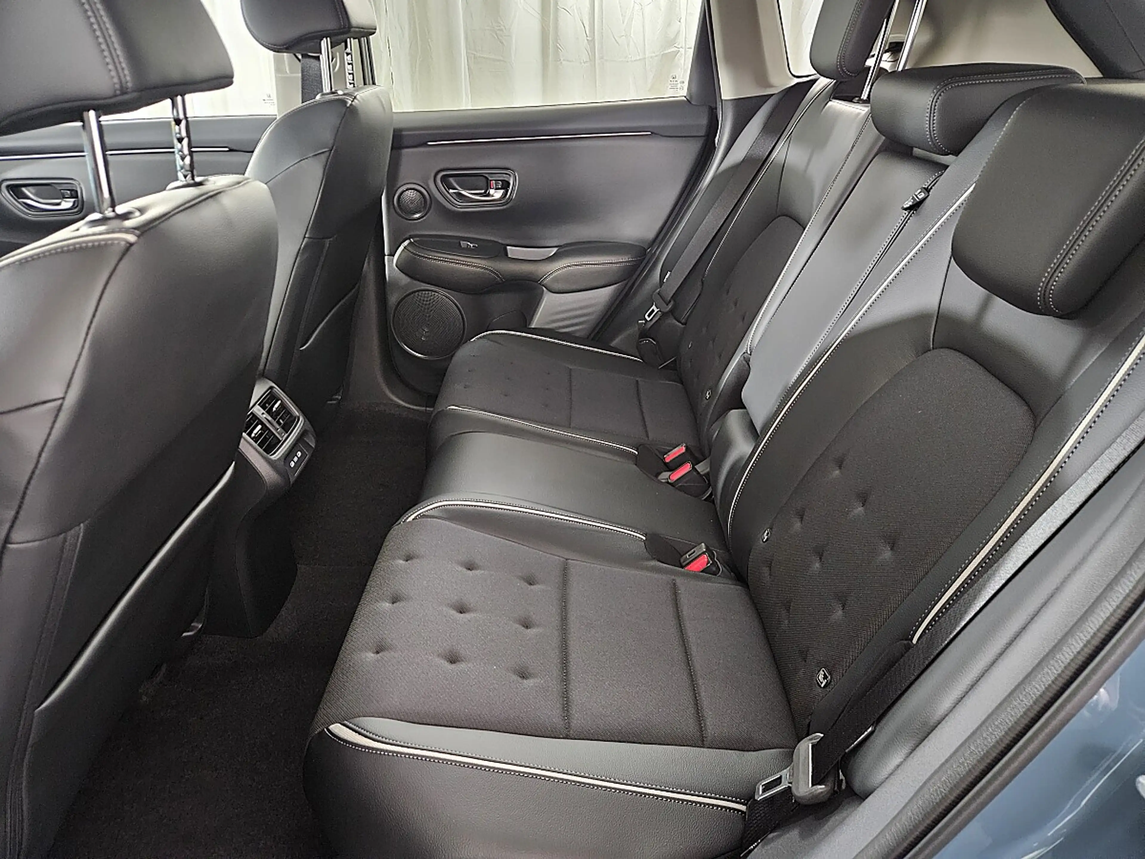 Honda ZR-V Hybrid Sport | Auto Stahl Wien 23 — photo 5