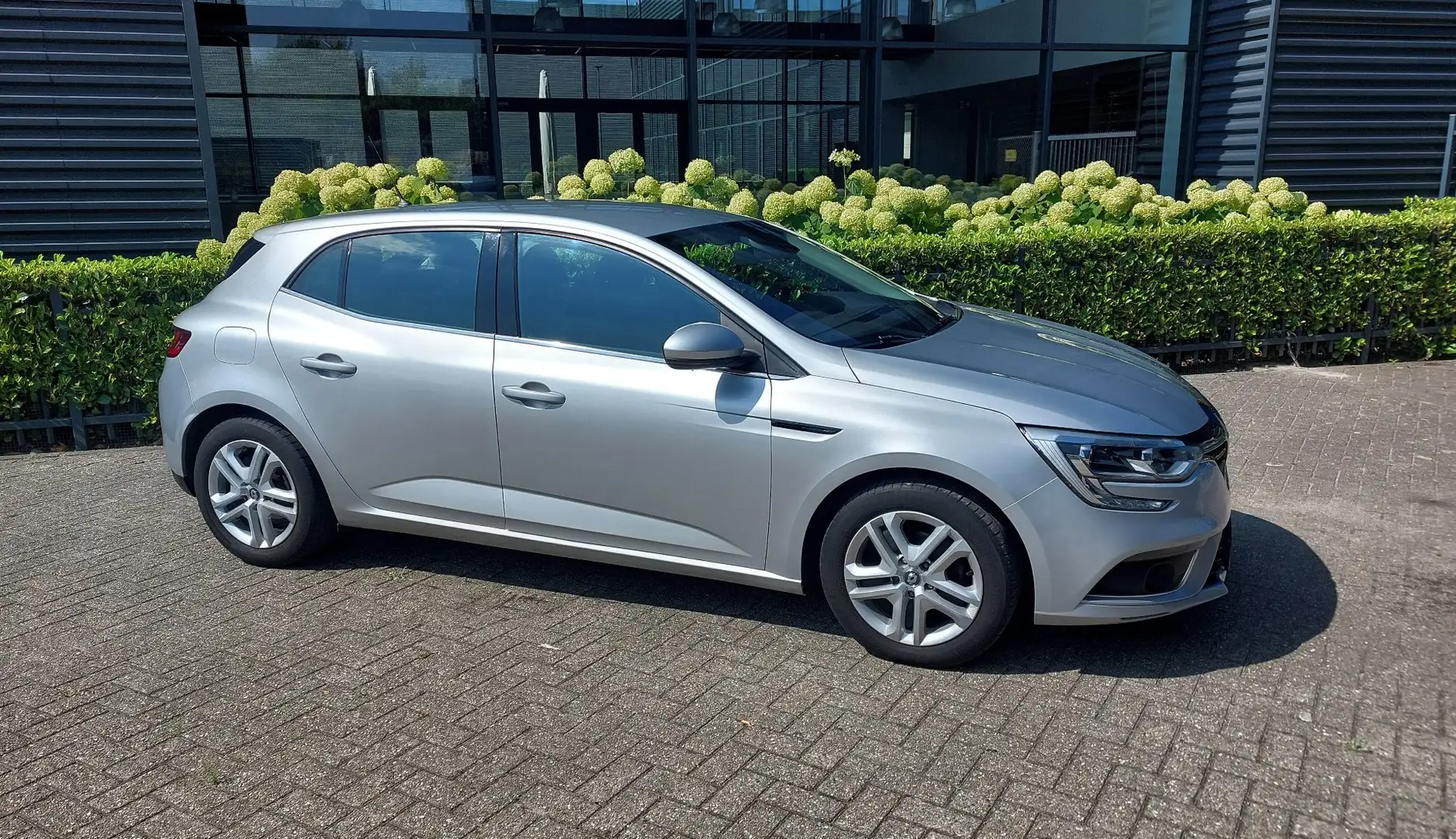 Renault Megane 1.2 TCe Zen Zilver - 2