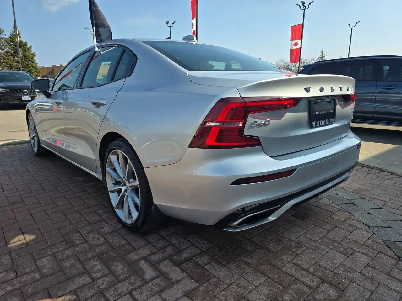 Volvo S60 снимка Volvo S60