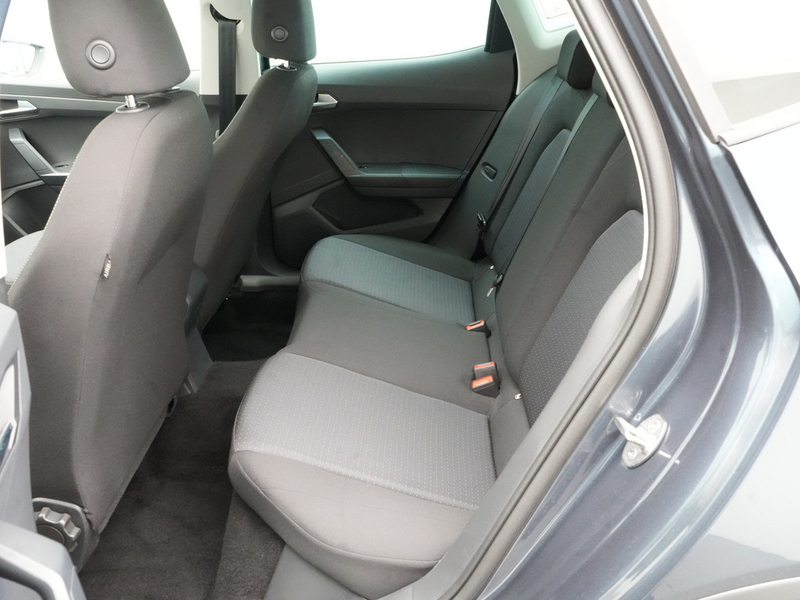 SEAT Arona Style NAVI VIRT ACC KAM SHZ CARPLAY LED — photo 11