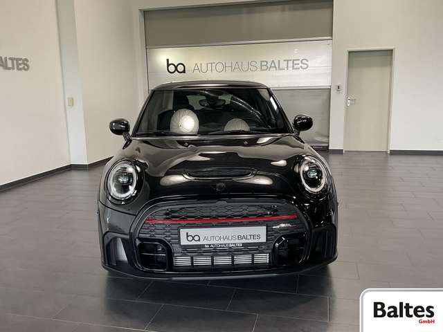 MINI John Cooper Works JCW 17"/Pano/Park/HuD/Navi/LED/Kam/Black