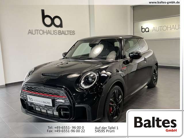 Imagine MINI John Cooper Works JCW 17"/Pano/Park/HuD/Navi/LED/Kam/Black