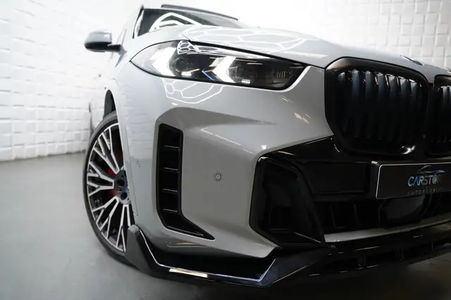 BMW X5 view 13