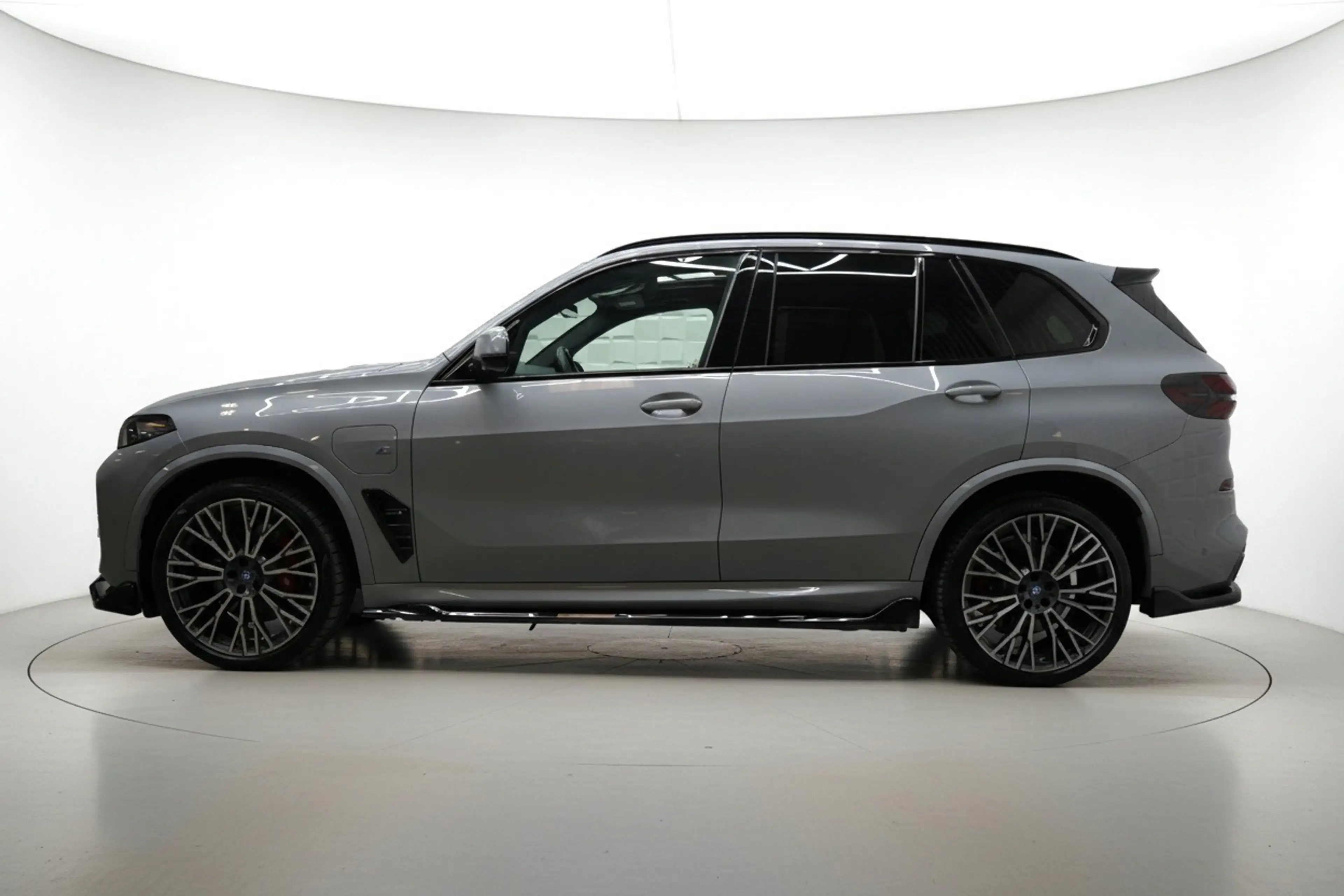 BMW X5 XDrive50e M SPORT PANO 360 HEAD UP H&K LUCHTV — photo 5