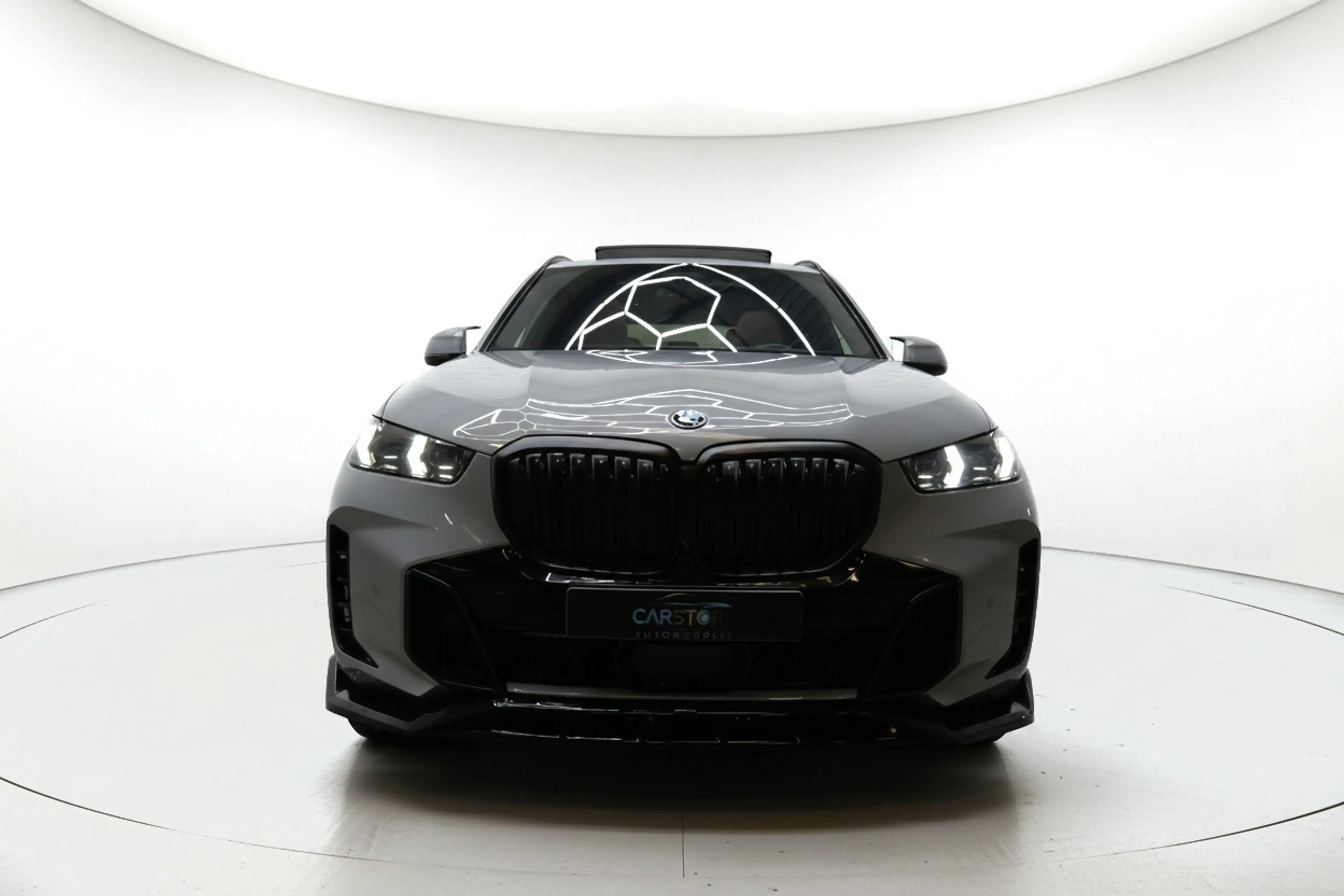 BMW X5 XDrive50e M SPORT PANO 360 HEAD UP H&K LUCHTV — photo 2