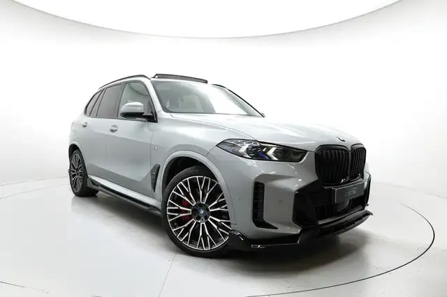 BMW X5 view 3