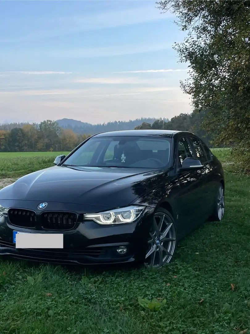 BMW 330 330 e iPerformance | Harman Kardon | 20 Zoll Felge Schwarz - 1