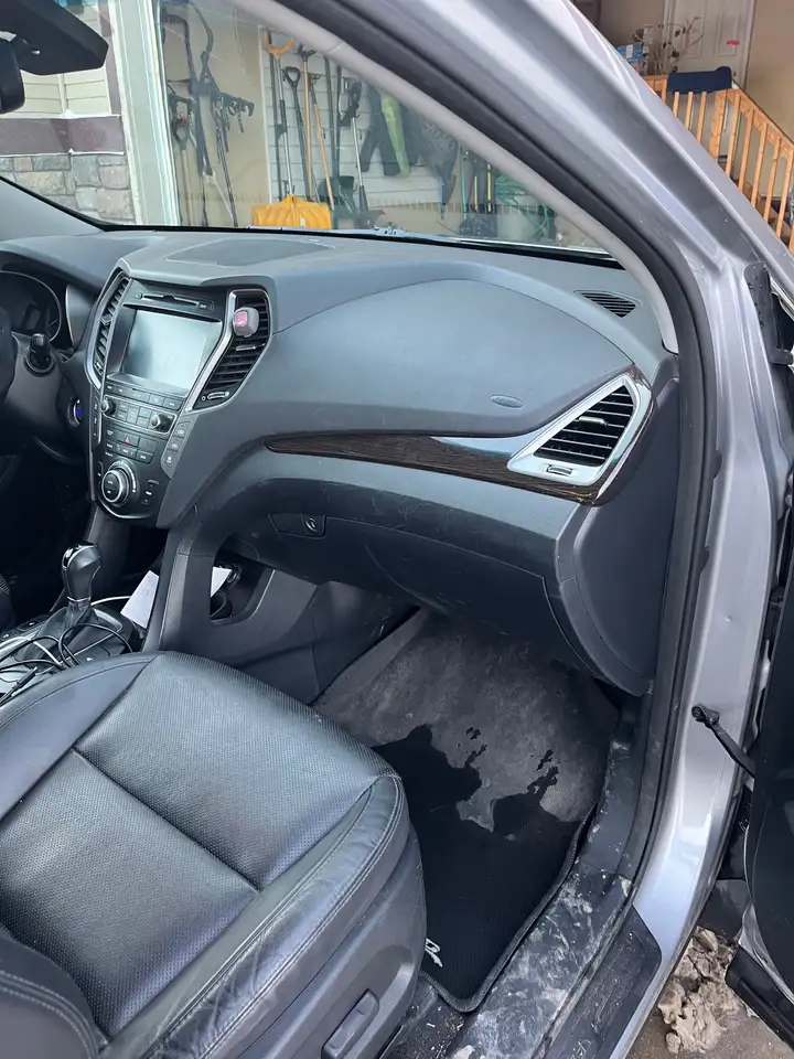 Hyundai SANTA FE снимка Hyundai SANTA FE