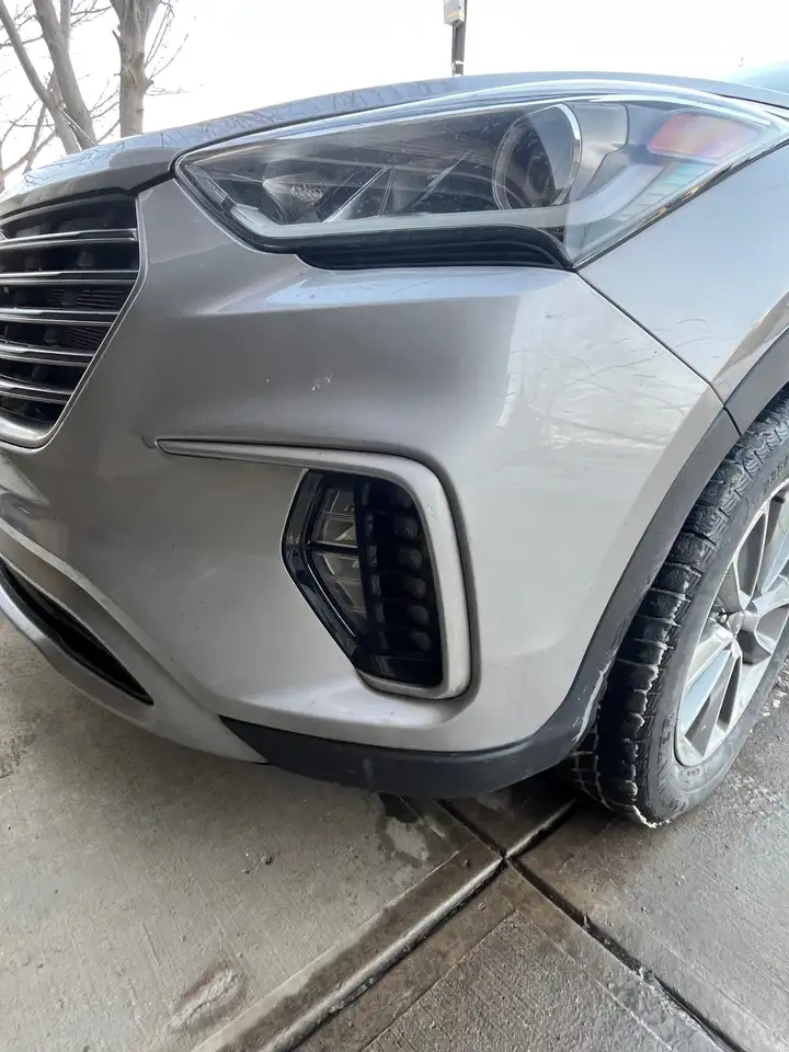 Hyundai SANTA FE снимка Hyundai SANTA FE
