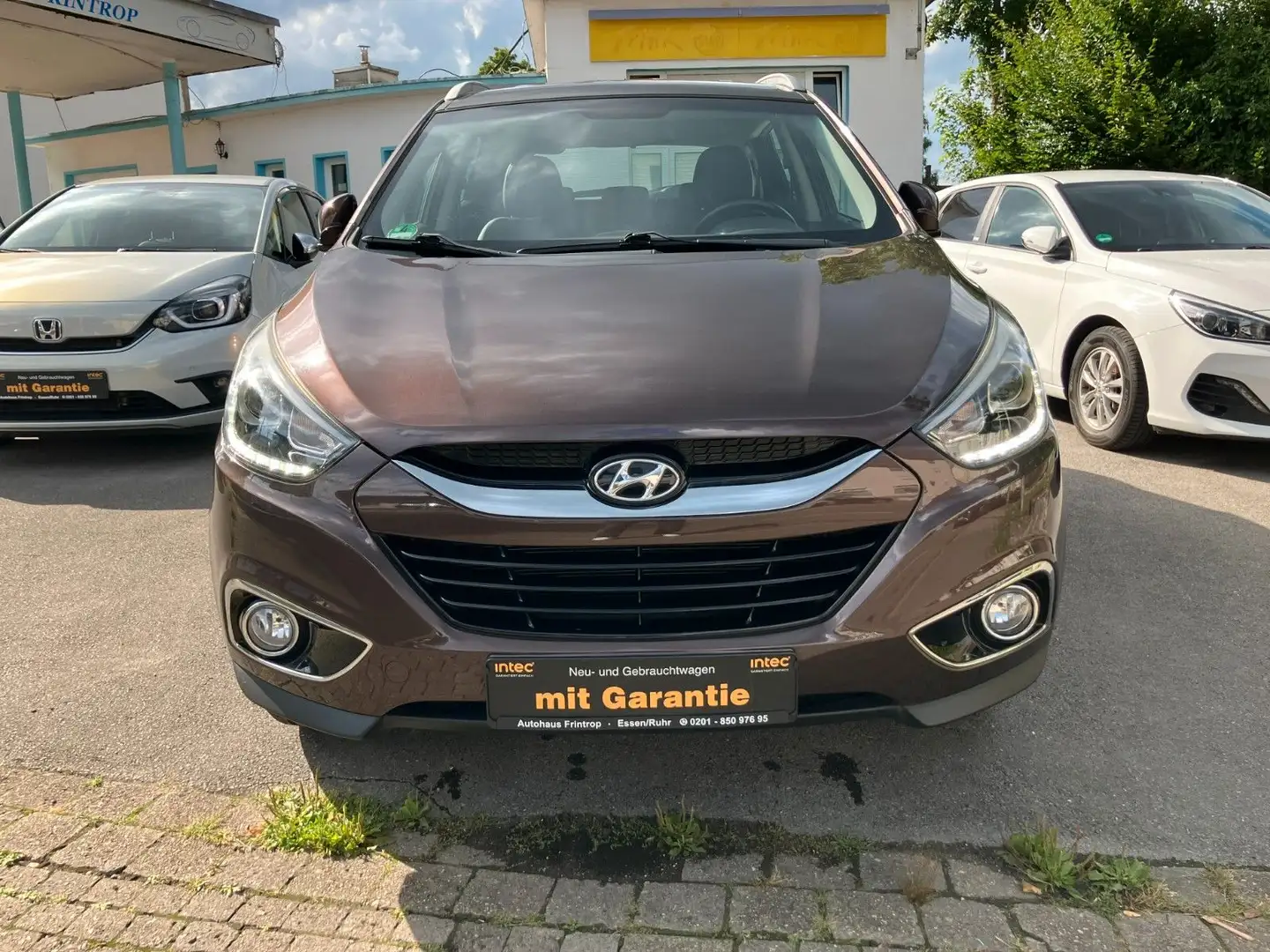 Hyundai iX35 FIFA World Cup *24.000km* *Neue Bereifung* Bruin - 2