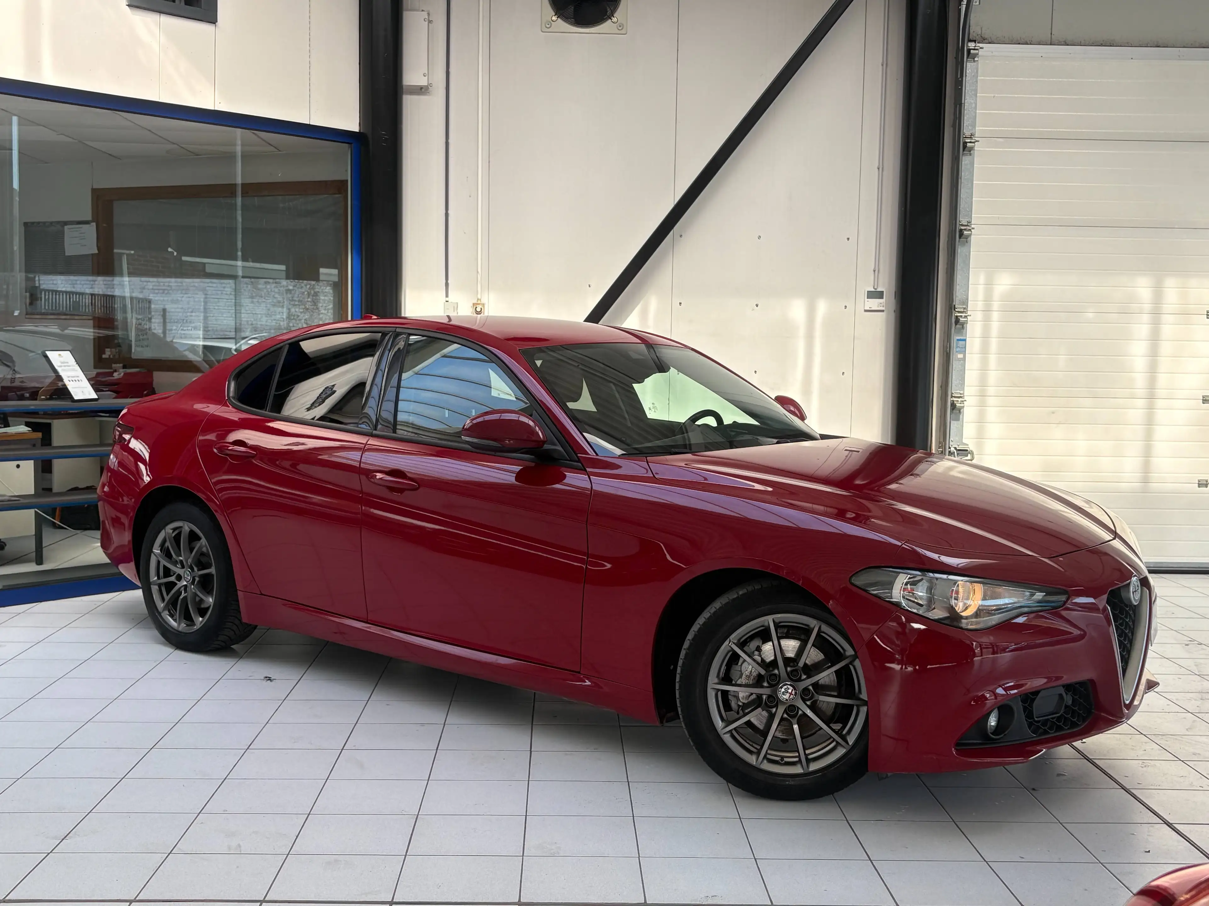 Alfa Romeo Giulia Giulia 2.2 JTDm *CUIR * GPS * CAMERA * PDC * JANTES * SPORT * — photo 7