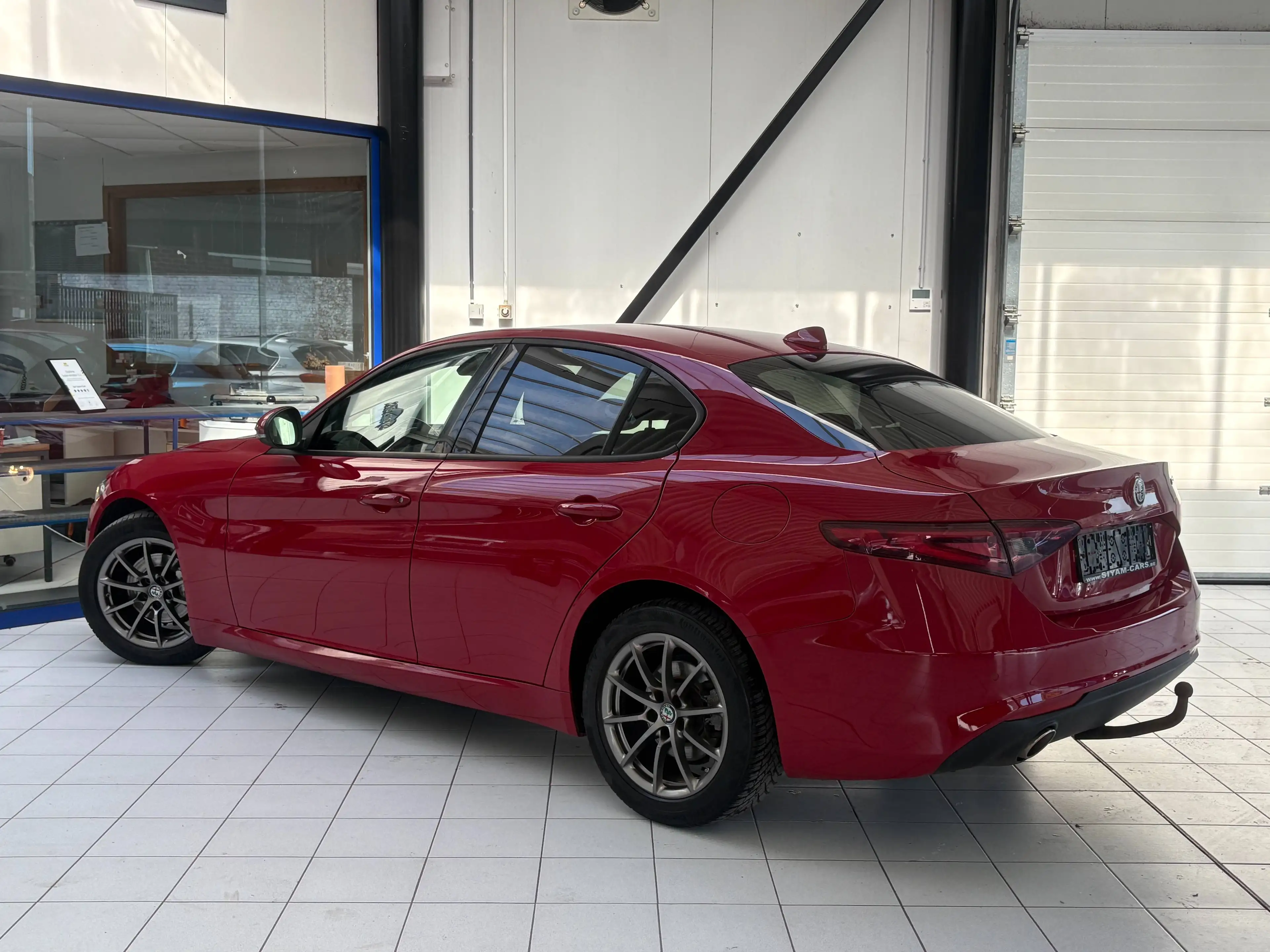 Alfa Romeo Giulia Giulia 2.2 JTDm *CUIR * GPS * CAMERA * PDC * JANTES * SPORT * — photo 3