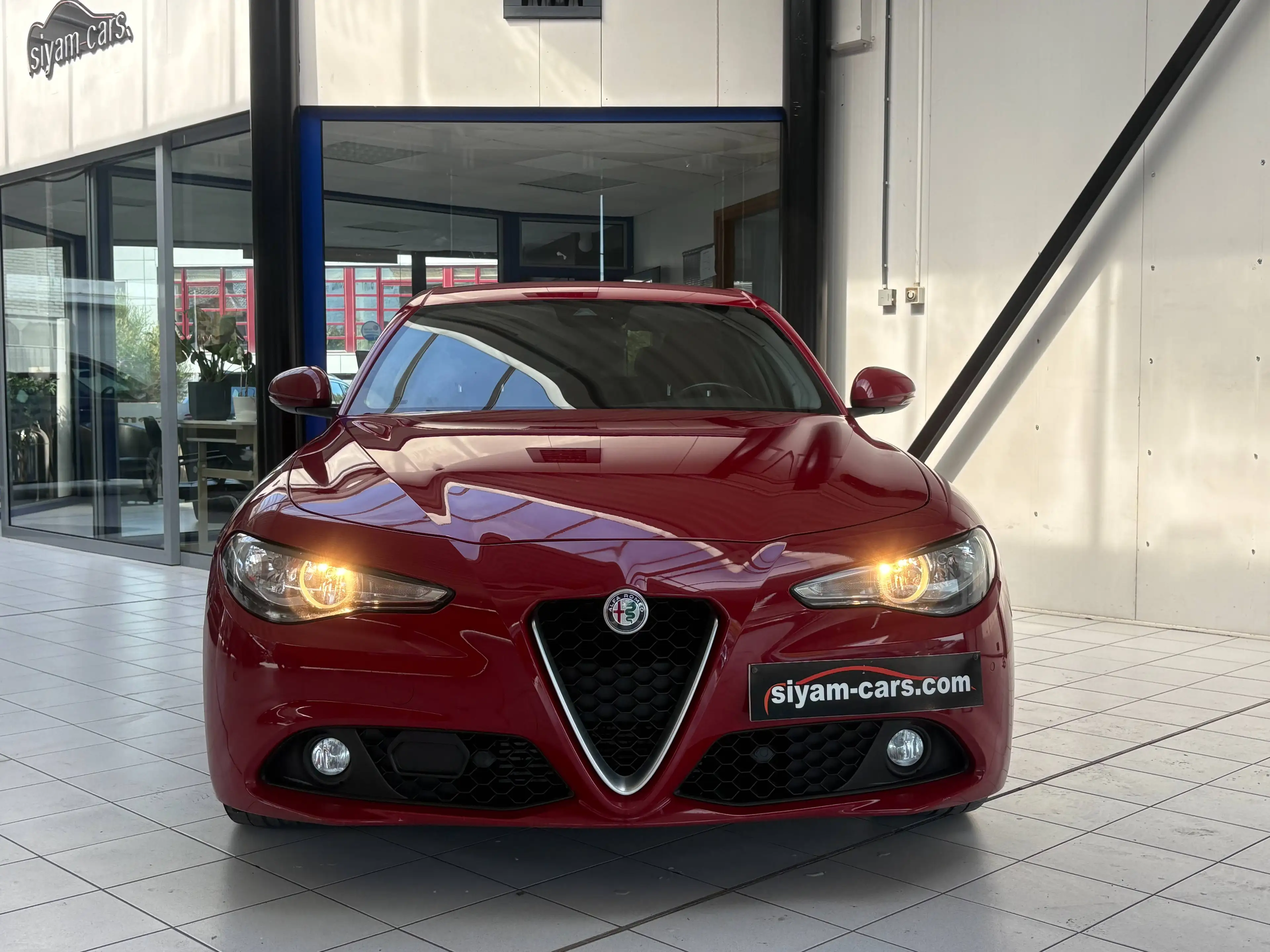 Alfa Romeo Giulia Giulia 2.2 JTDm *CUIR * GPS * CAMERA * PDC * JANTES * SPORT * — photo 8