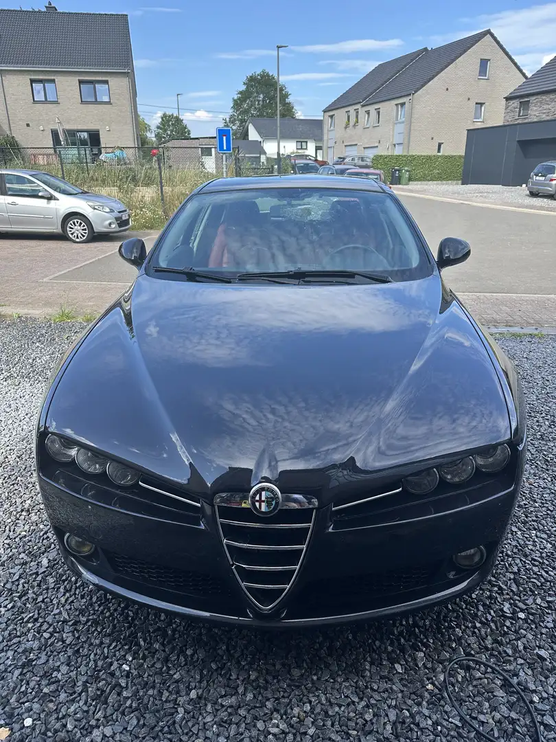 Alfa Romeo 159 SW 1.9 JTDm 16V Distinctive Noir - 1