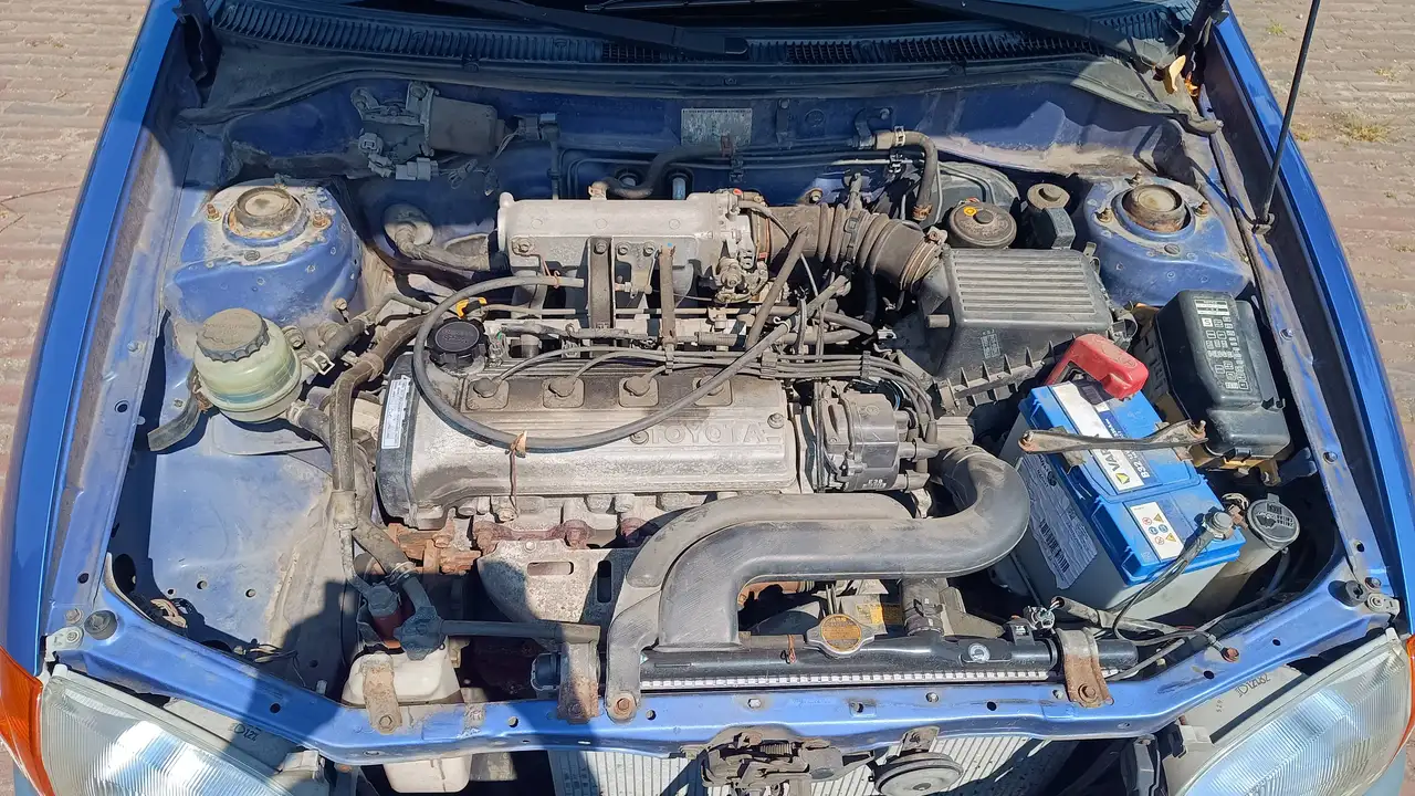 Toyota Starlet 1.3-16V GLi GTSi, foto 5