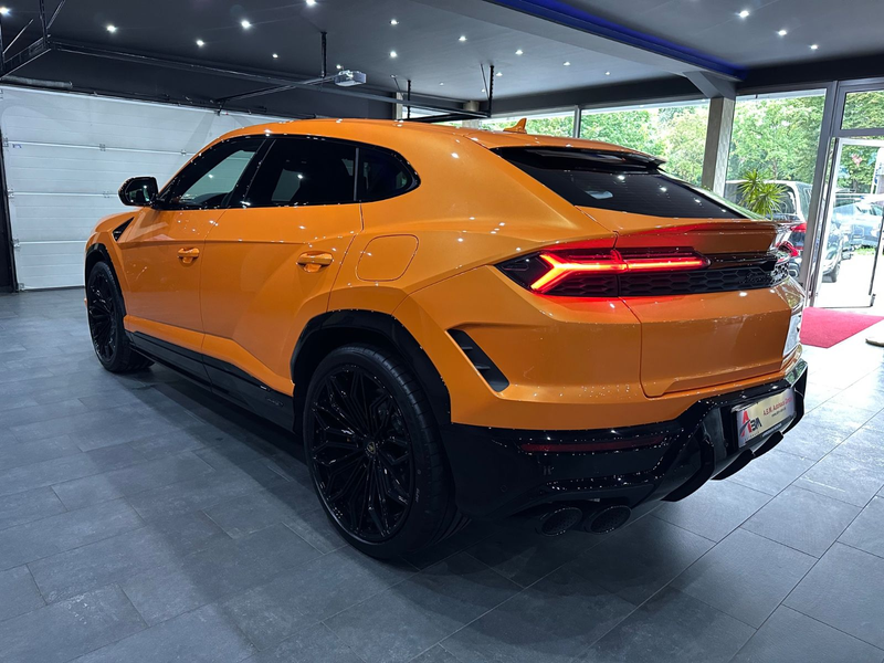 Lamborghini Urus SE / B&O /Entertaiment / Massage /Sitzklima — photo 6