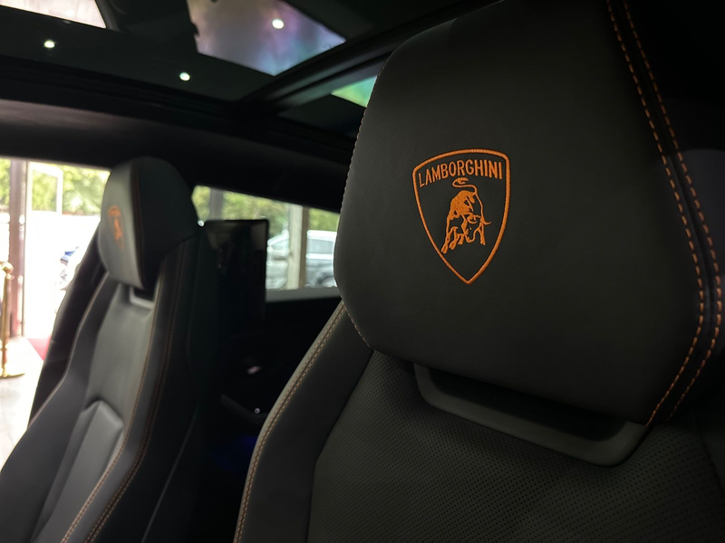 Lamborghini Urus SE / B&O /Entertaiment / Massage /Sitzklima — photo 14