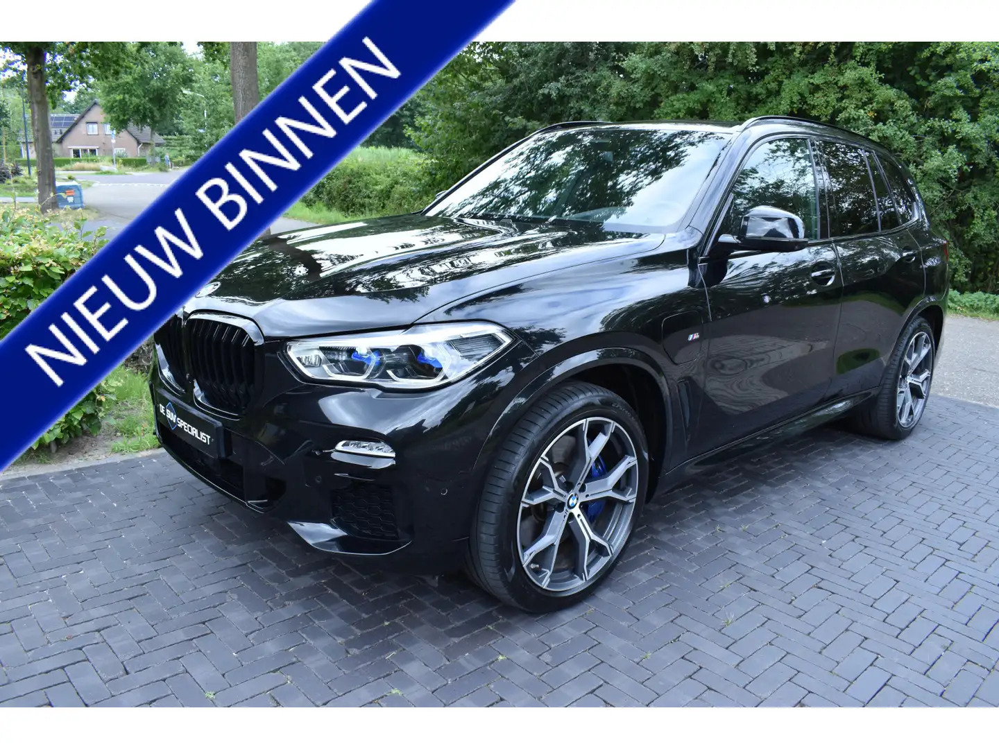 BMW X5 xDrive45e High Executive 399PK FULL, PANO, ADAPT,T Zwart - 1