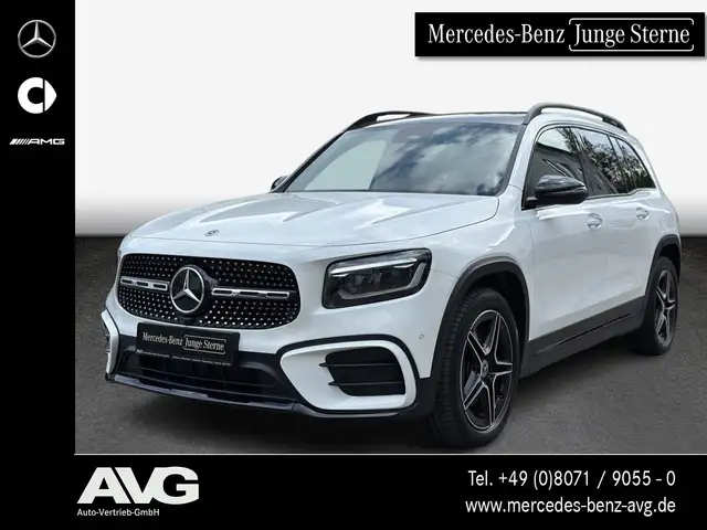 2025 Mercedes-Benz GLB in White for sale