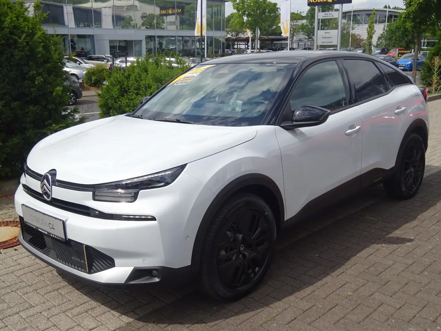 Citroen C4 1.2 130 Max FACELIFT Inspektionspaket BigDeal! Weiß - 2