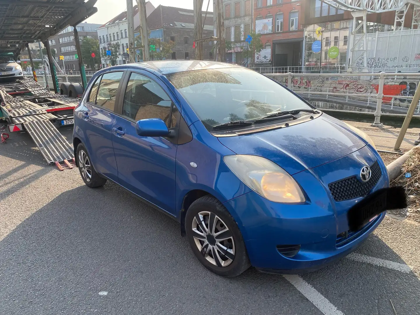 Toyota Yaris 1.3i VVT-i 16v Linea Luna - 1