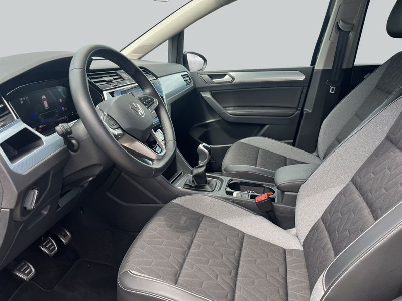 Volkswagen Touran 1.5 TSI Goal 7-Sitzer AHK Kamera Navi — photo 12