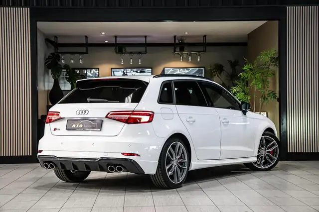 Audi S3 view 5