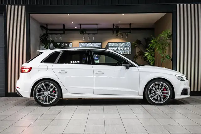 Audi S3 view 12