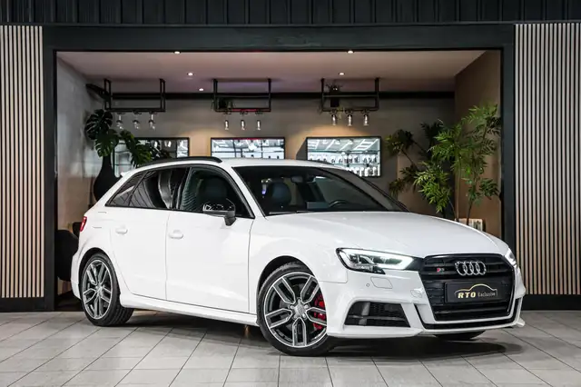 Audi S3 view 4