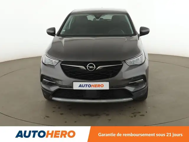 Opel Grandland X view 9
