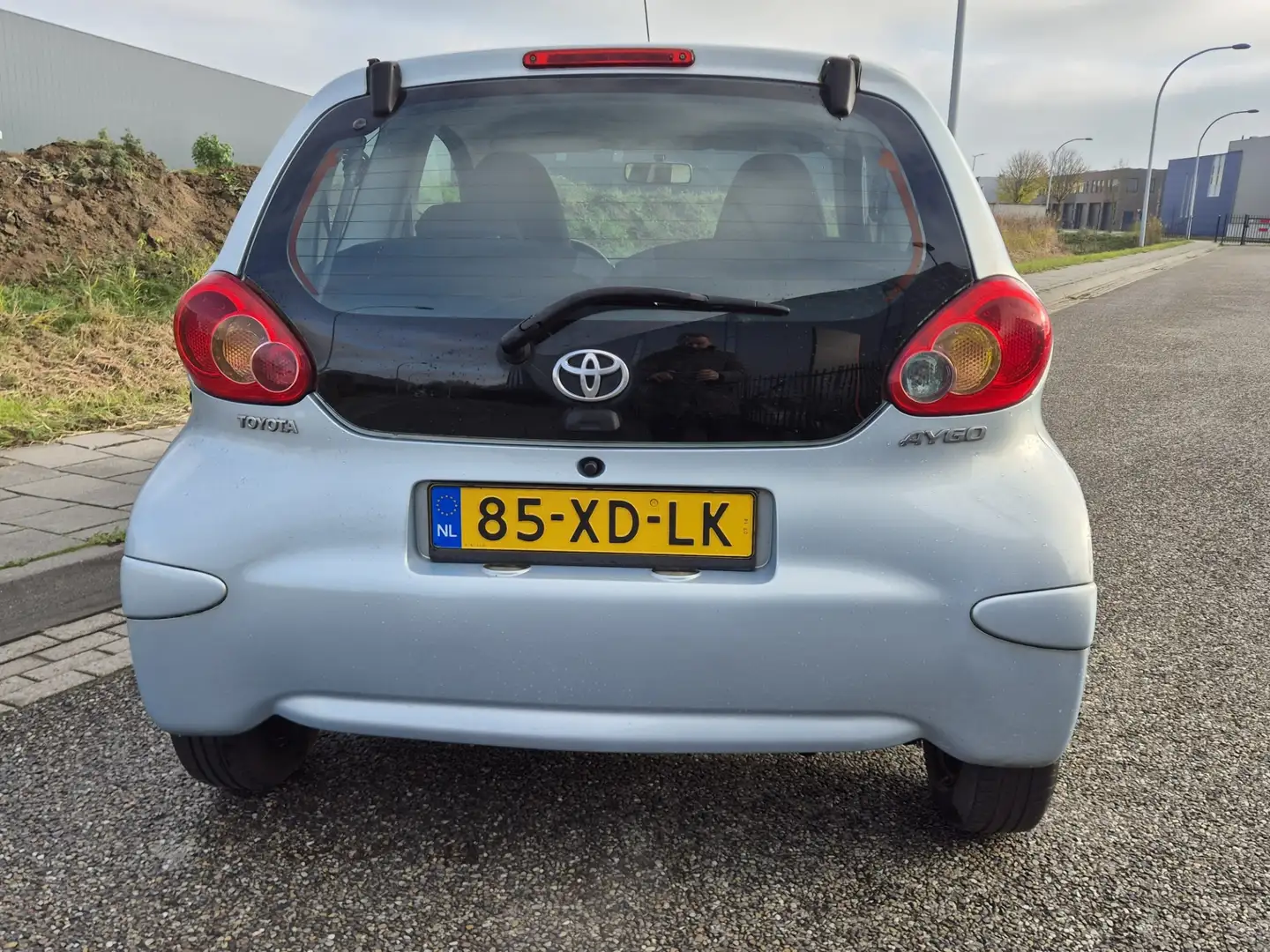 Toyota Aygo 1.0-12V + . Azul - 2