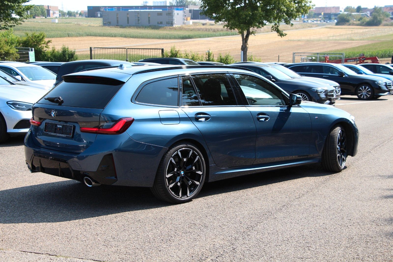 BMW 320 d xDrive Touring STHZG*NP 82560 EUR M Sport — photo 6