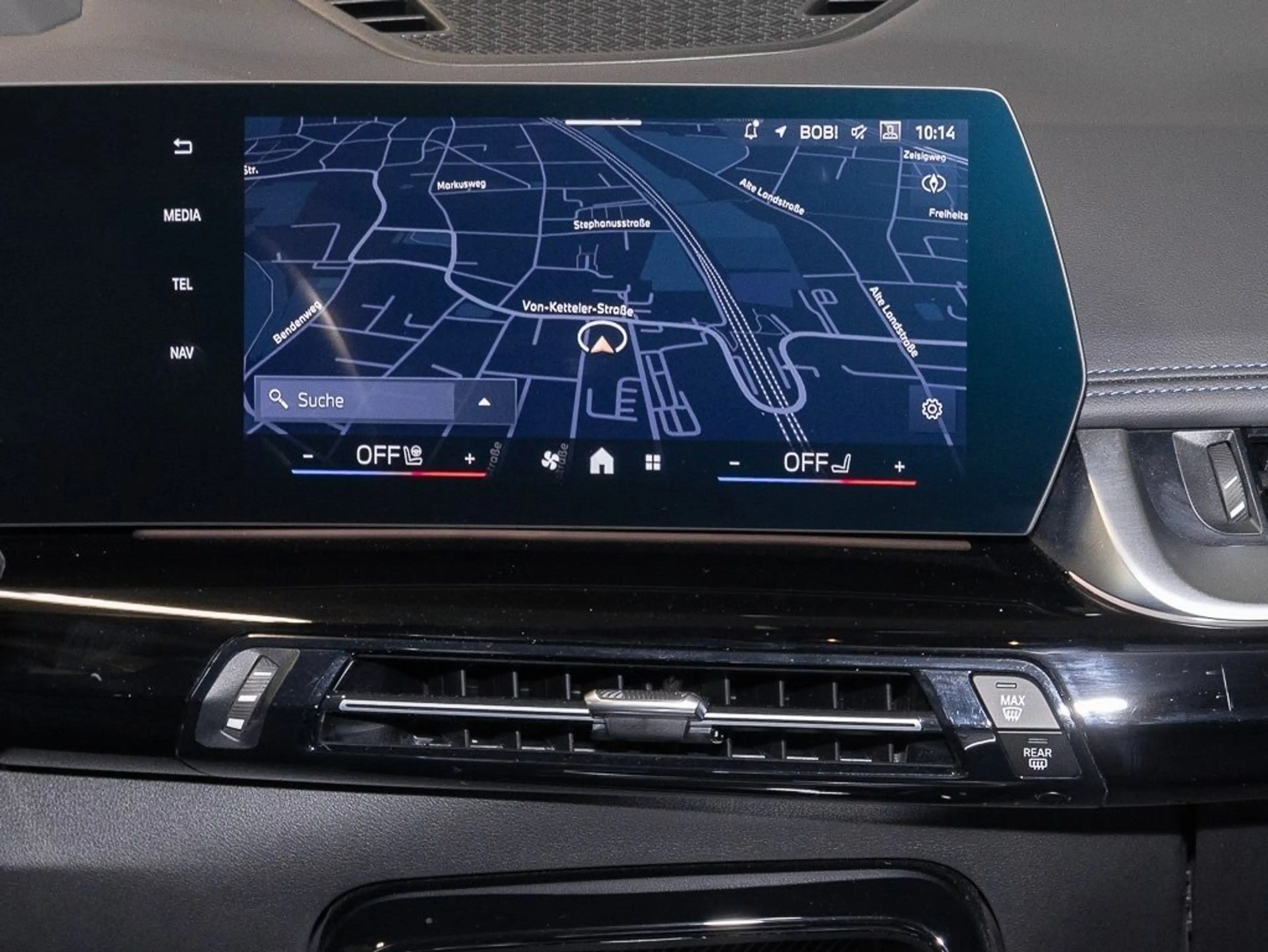 BMW X1 xDrive23d M Sport HUD ACC AHK RFK NAVI LED — photo 7