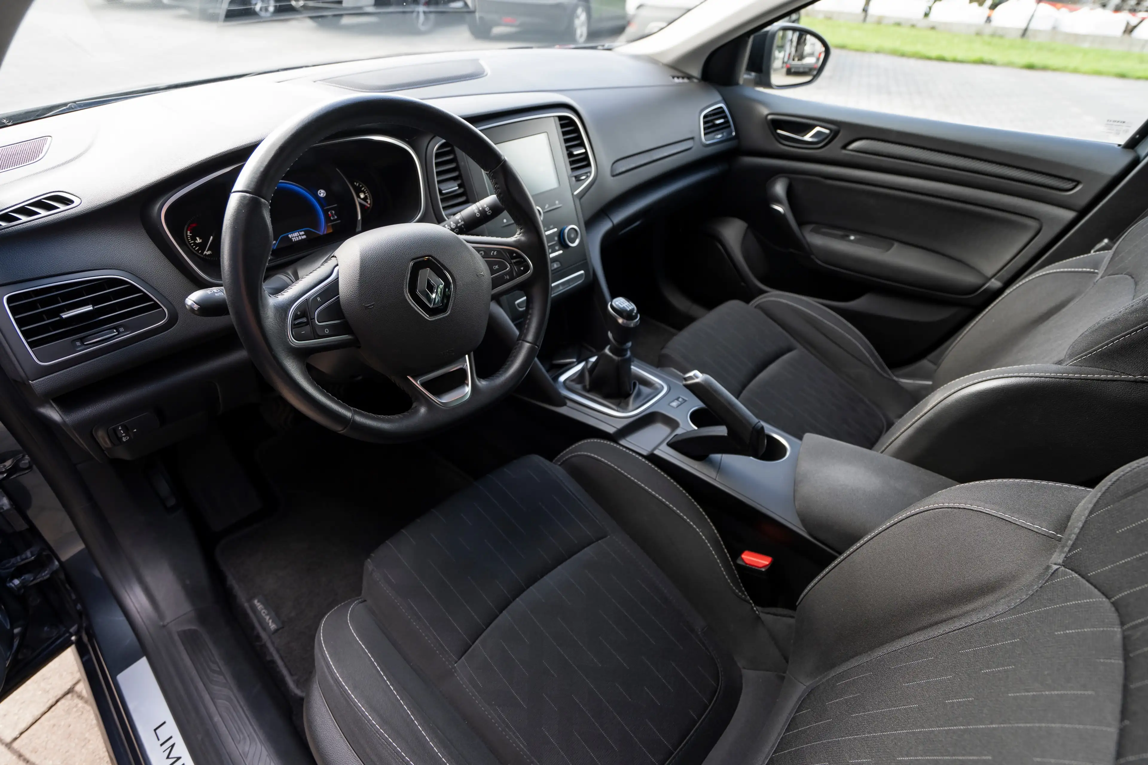 Renault Megane Megane 1.33 TCe GT-Line ** Nieuwstaat ** — photo 15