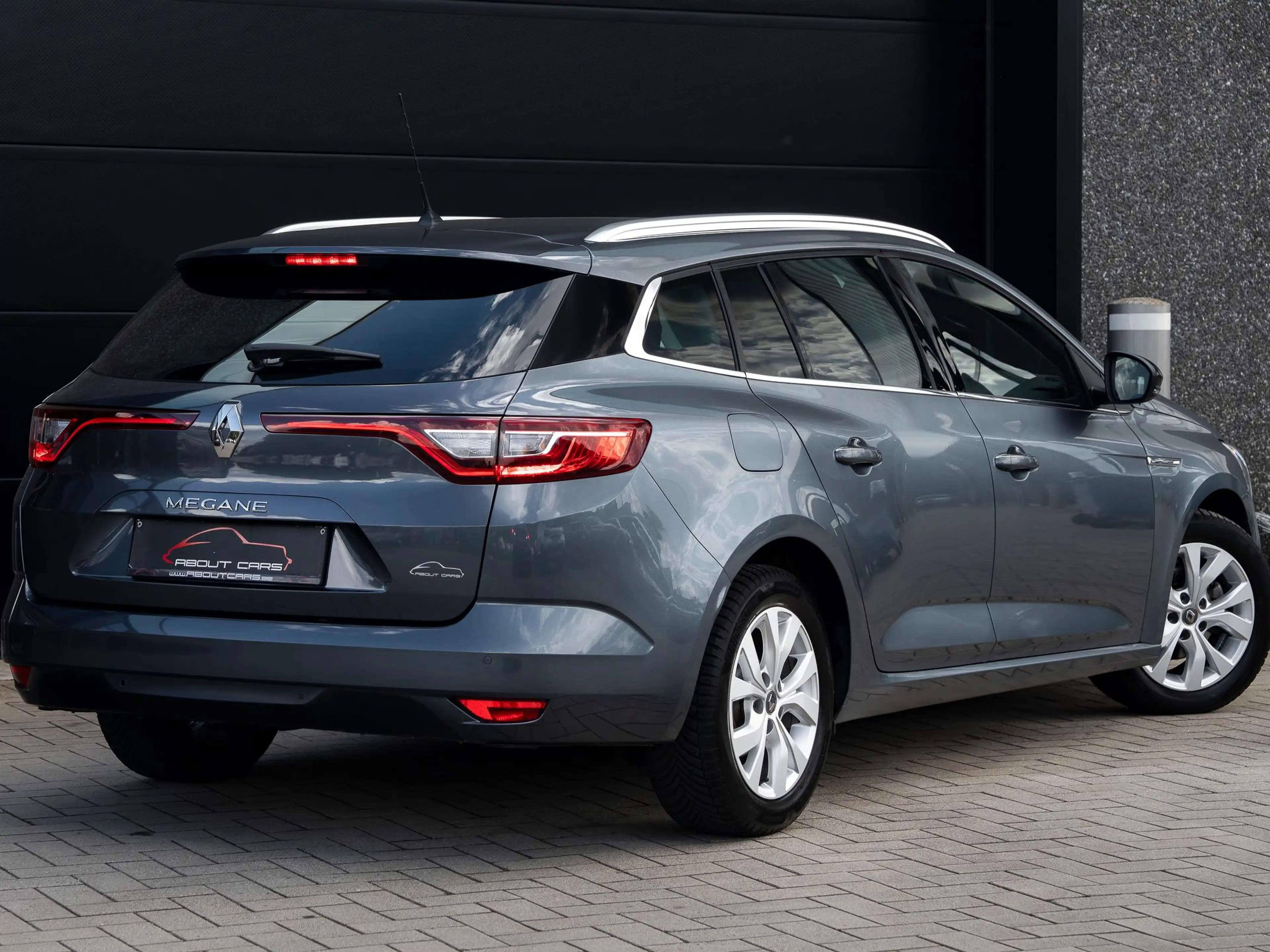 Renault Megane Megane 1.33 TCe GT-Line ** Nieuwstaat ** — photo 2