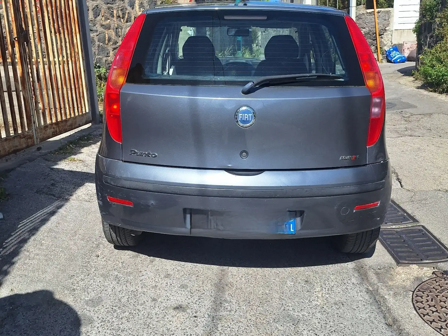 Fiat Punto 5p 1.3 mjt 16v Dynamic Szary - 2