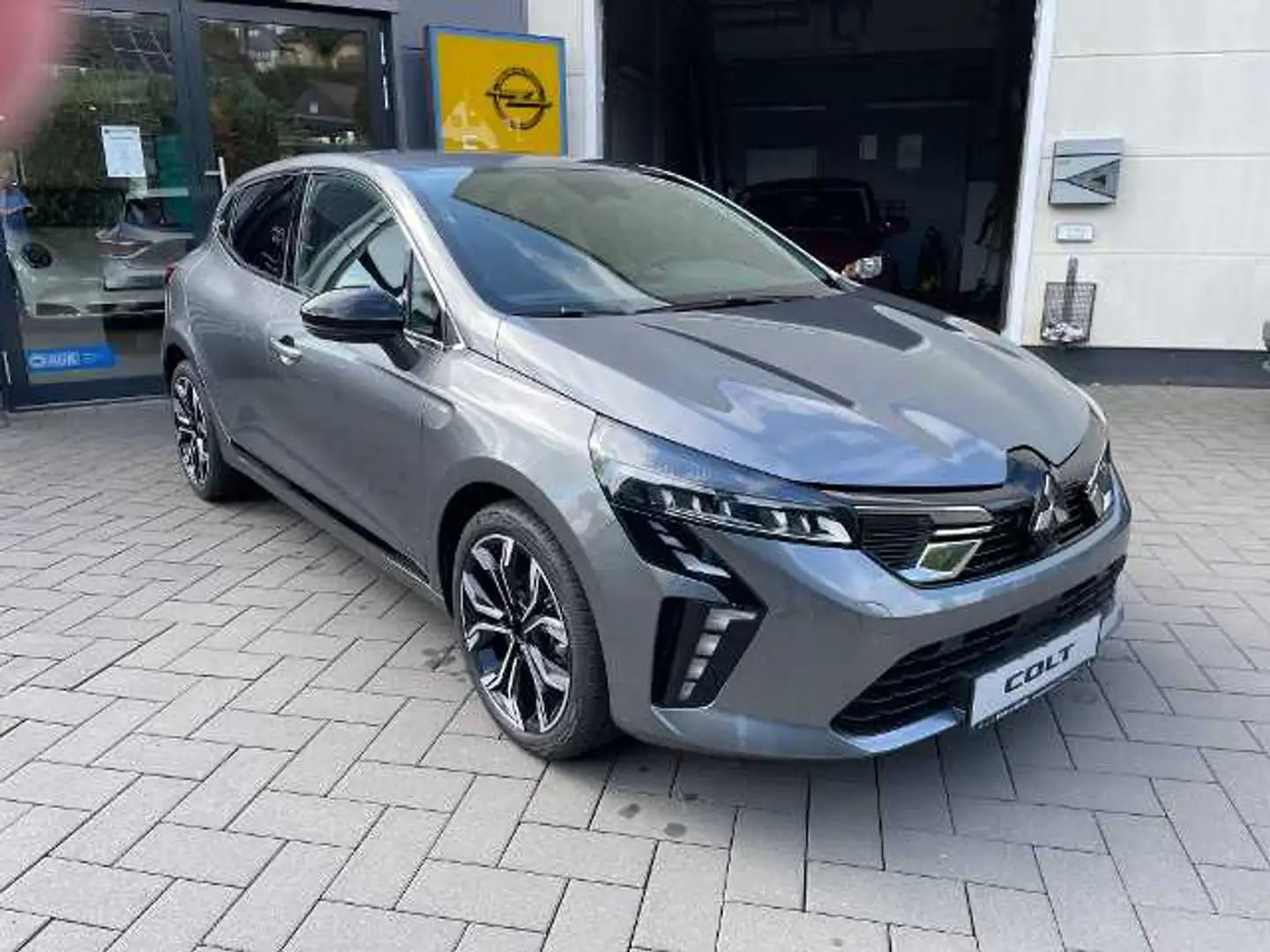 Mitsubishi Colt Select 1.0 T-Benziner 6-Gang Grau - 2