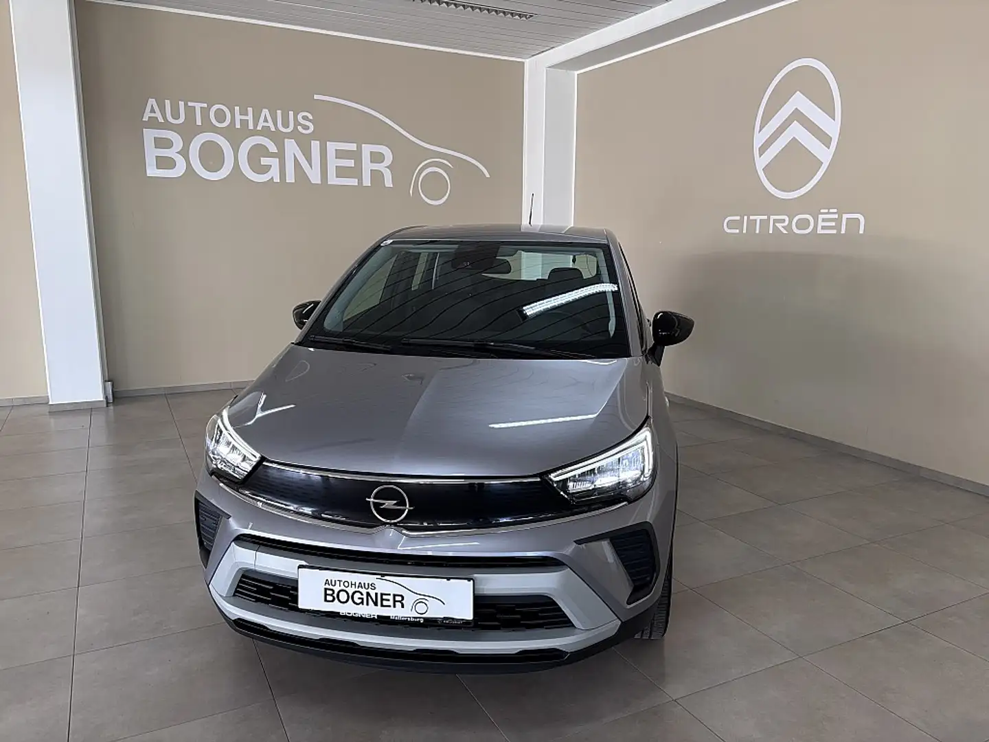 Opel Crossland 1,2 Turbo Business Silber - 2